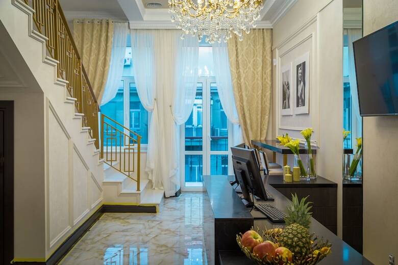 Hotel Monroe