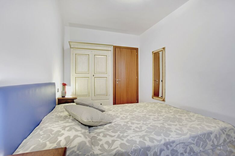 C� Leon By Bricola Apartments