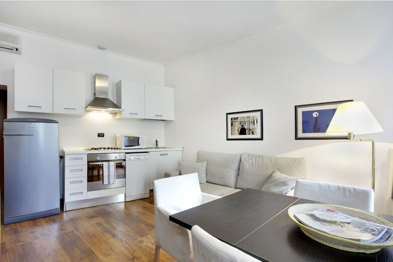 C� Leon By Bricola Apartments