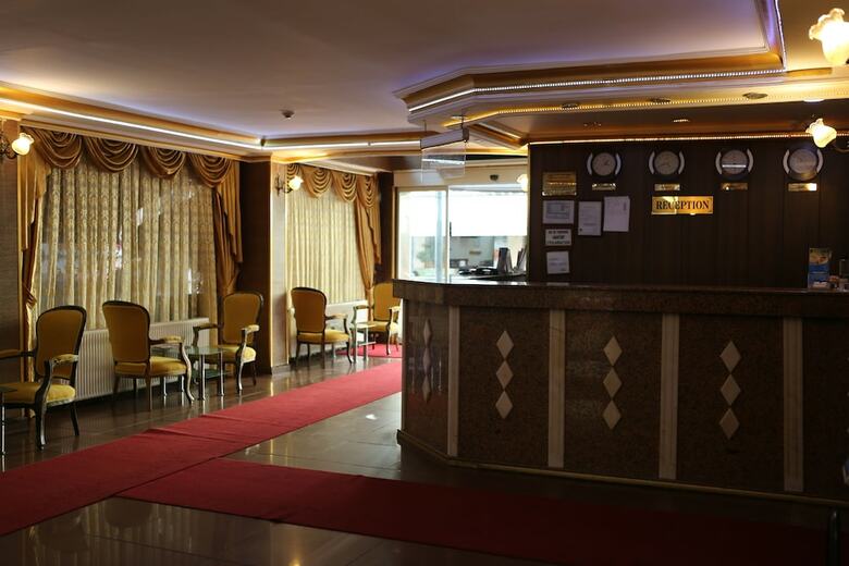 Grand Lara Hotel