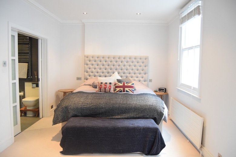 Kensington 2 Bedroom Property