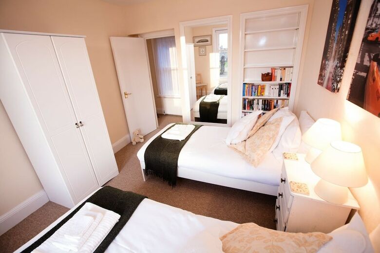 Apartamentos Abbey Court