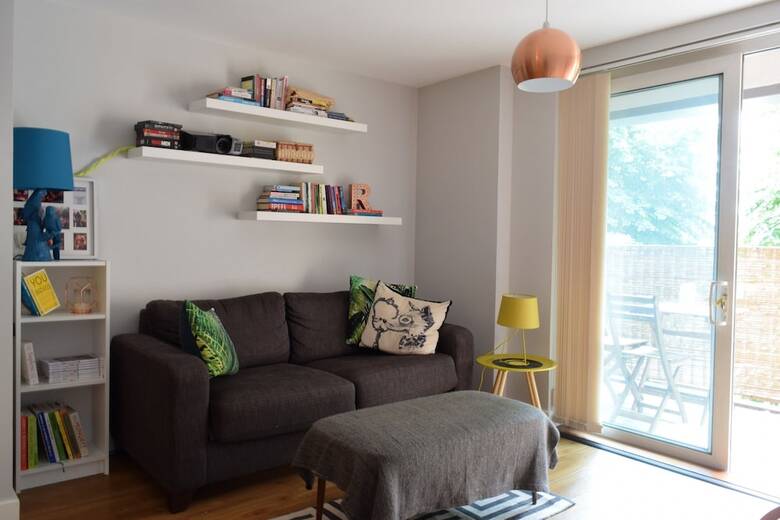 Apartamentos Modern 1 Bedroom Flat With Roof Terrace