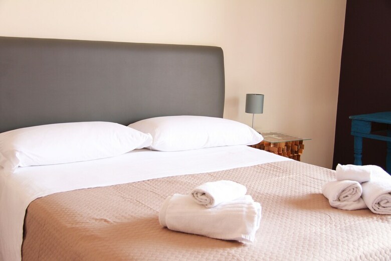 Bed & Breakfast Urban Pop Hostel & Bnb