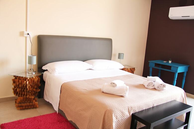 Bed & Breakfast Urban Pop Hostel & Bnb