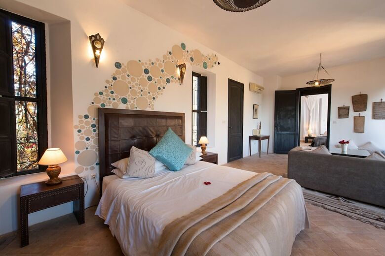 Hotel Fawakay Villas