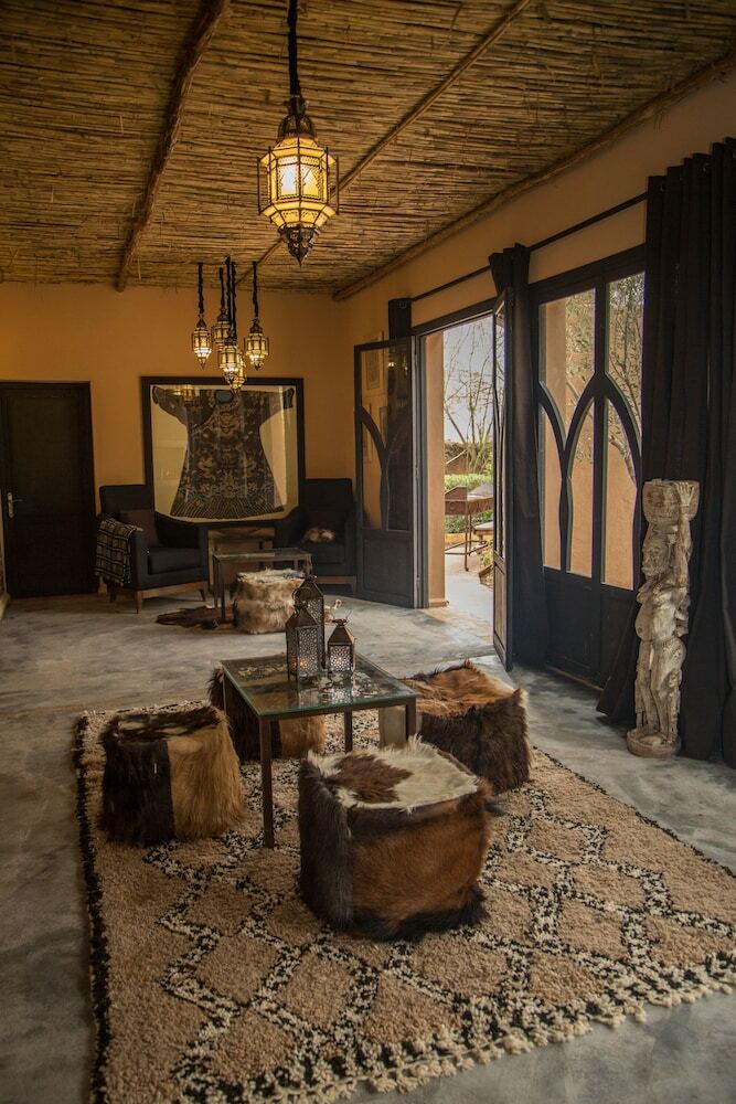 Hotel Fawakay Villas