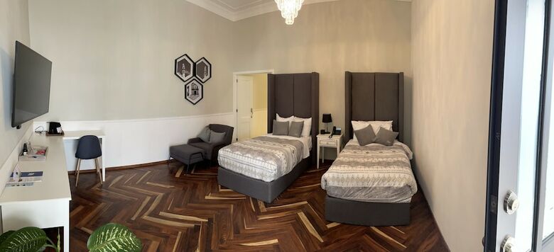 Collection O Hotel Real 500