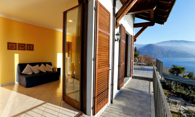Apartamento Casa Castelli Di Cannero