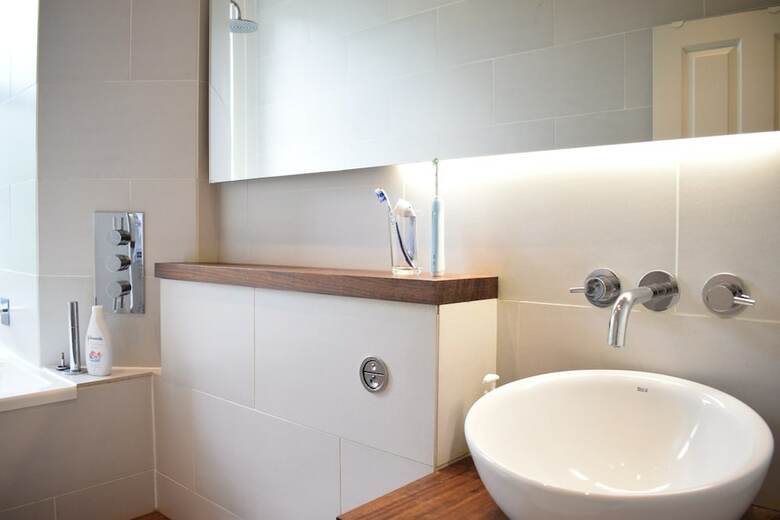 Bright 2 Bedroom Apartment In Edinburgh