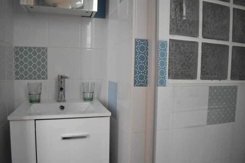 Spacious 1 Bedroom Apartment In Sacr� Coeur