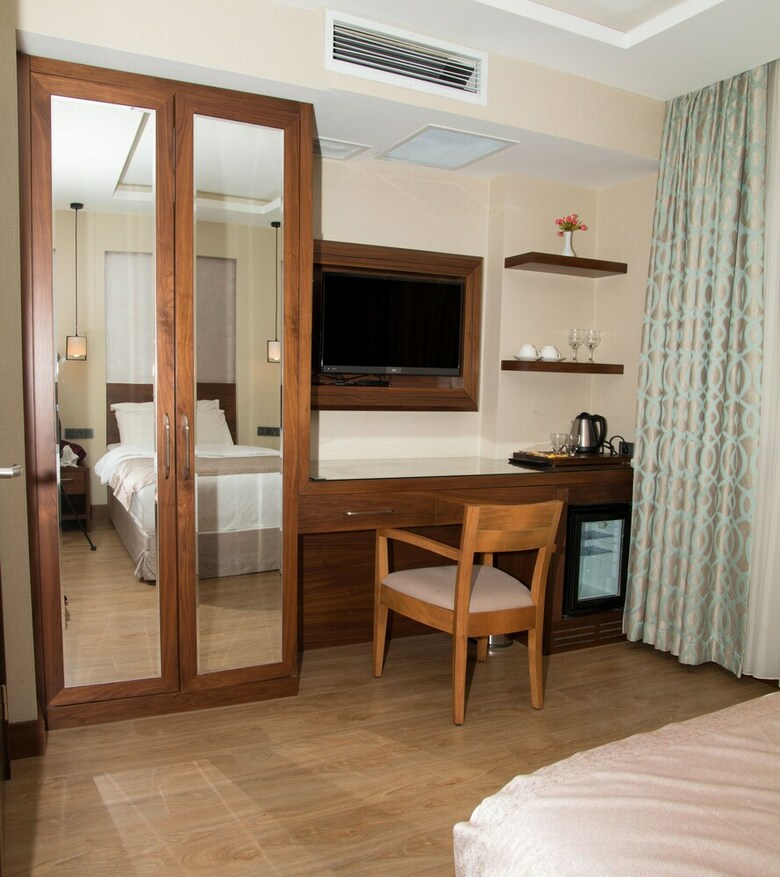 Trass Hotel