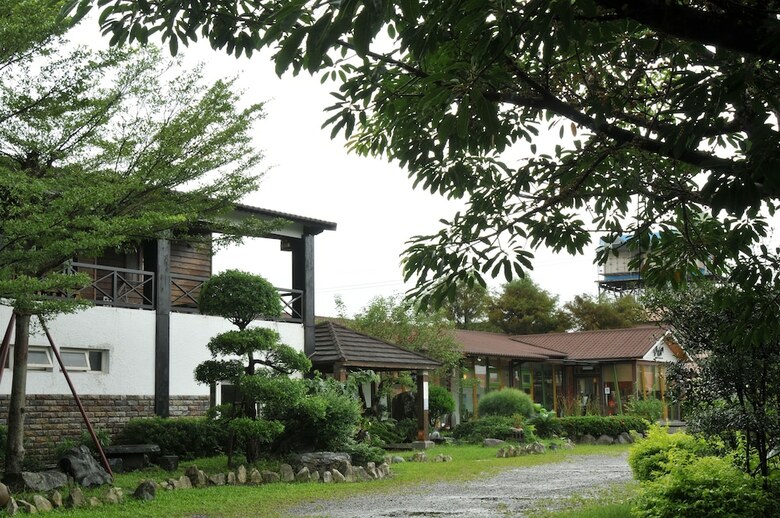 Bed & Breakfast Lotus Hostel Beicheng Zhuang