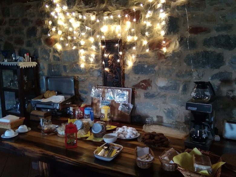 Hotel Pirgoi Edem