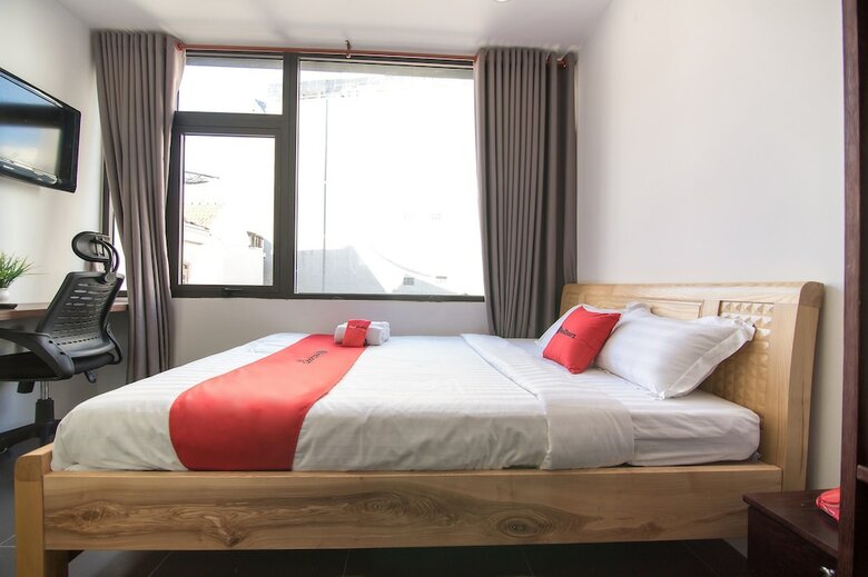 Hotel Reddoorz Plus Near Hoang Van Thu Park 2