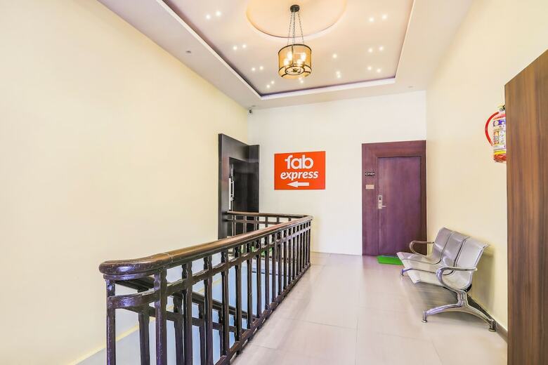 Hotel Fabexpress Abad Inn