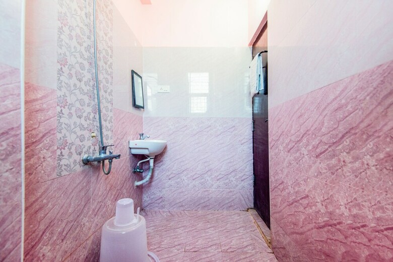 Fabhotel Sorgam Service Apartment