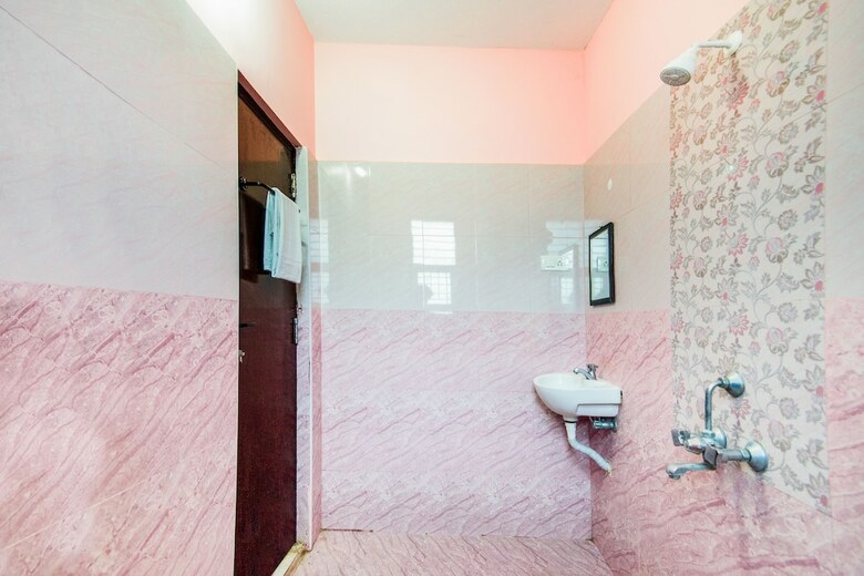Fabhotel Sorgam Service Apartment