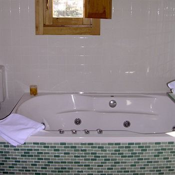 Hotel Bajo El Cejo