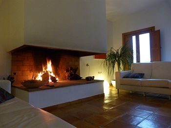 Hotel Bajo El Cejo