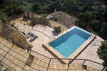 Hotel Bajo El Cejo