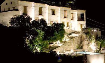 Hotel Bajo El Cejo