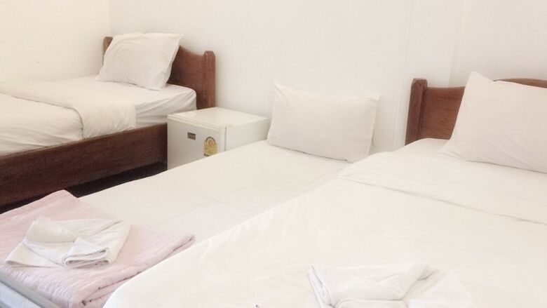 Nakhonesack Hotel III