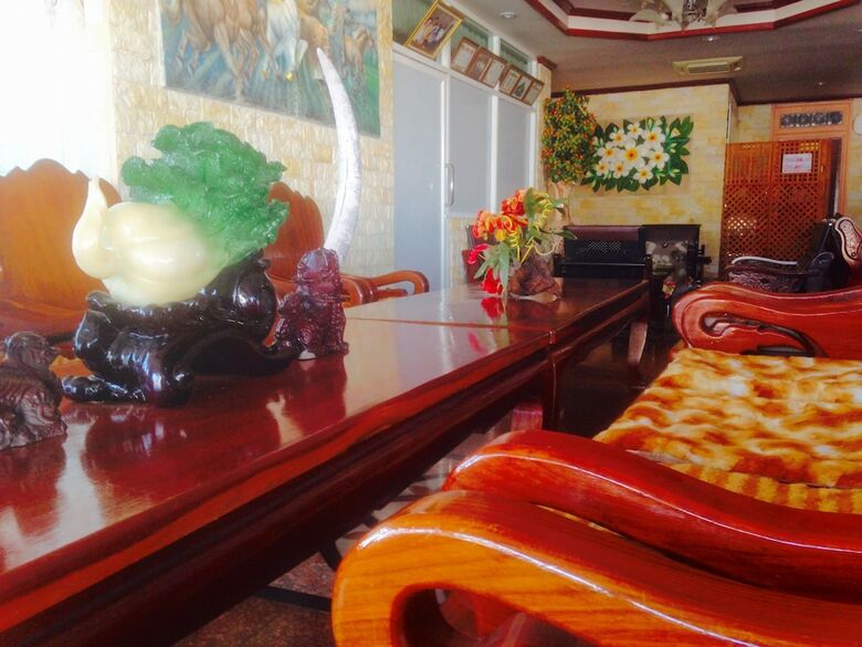 Nakhonesack Hotel III