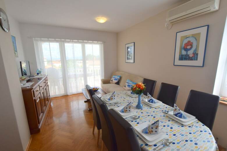 Apartment Danica