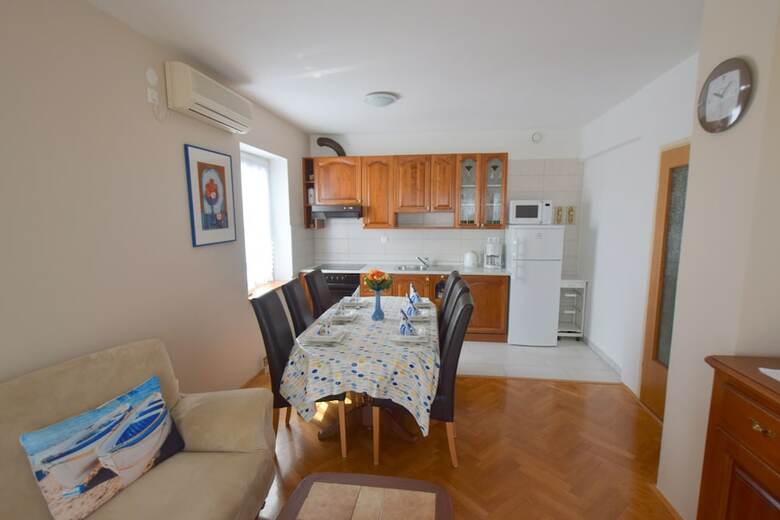 Apartment Danica