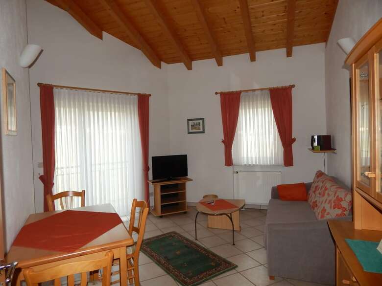 Hotel Weingut-g�stehaus Eberle