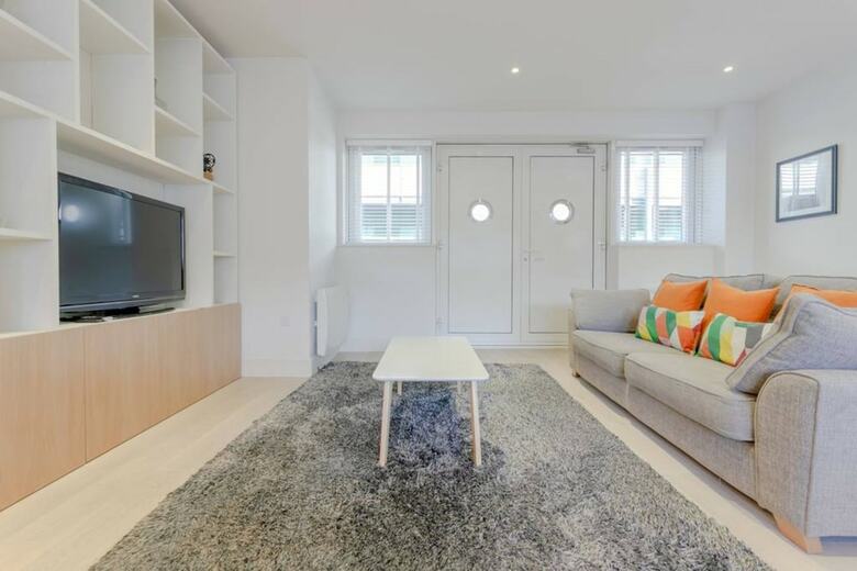 Modern 2 Bedroom Apartment On Bermondsey Street