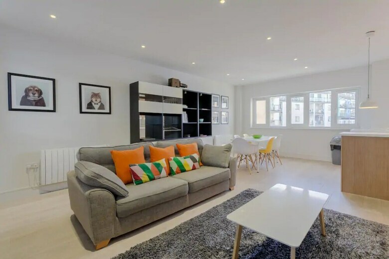 Modern 2 Bedroom Apartment On Bermondsey Street