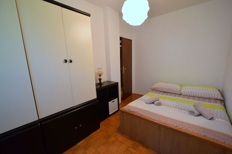 Apartments And Room Blazevic