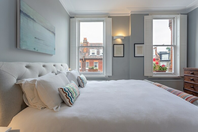 1 Bedroom Apartment In Brook Green