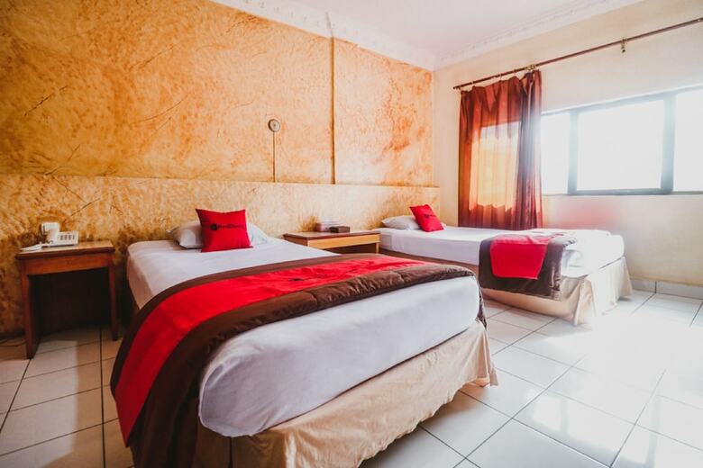 Hotel Reddoorz Plus Near Jambi Prima Mall