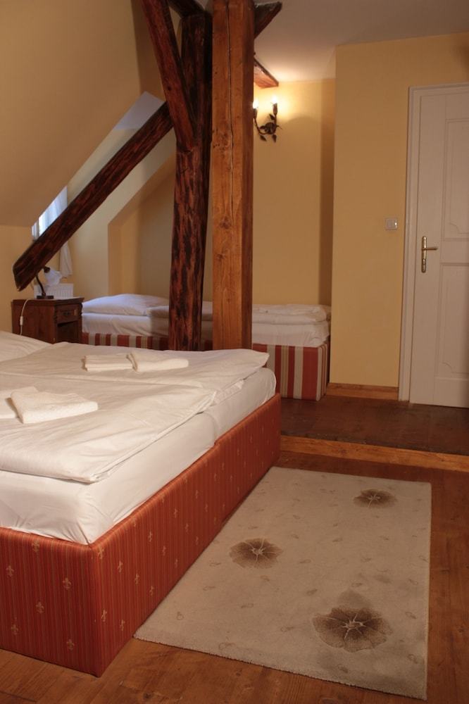 Pension Penzi�n Cosmopolitan Ii.
