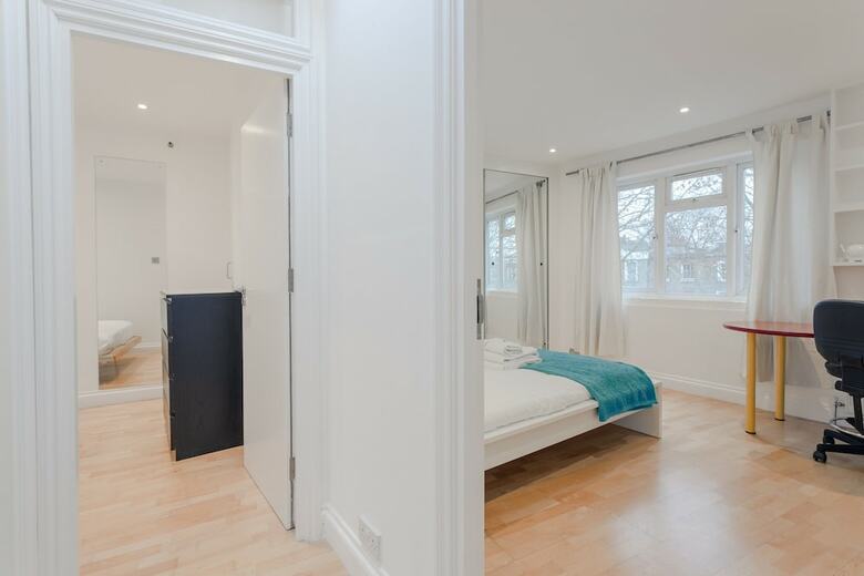 Spacious 2 Bedroom Apartment In Trendy Dalston