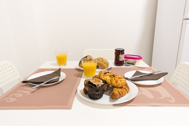 Hostal Ol� Hostels Malaga Zambrano