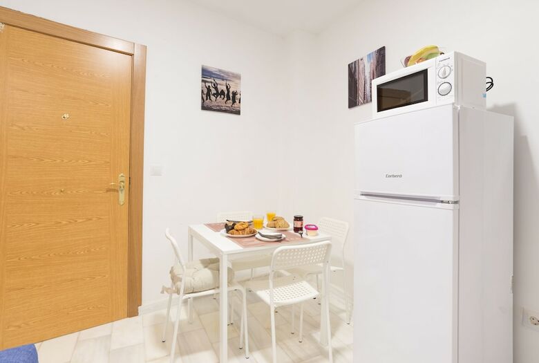 Hostal Ol� Hostels Malaga Zambrano