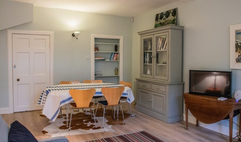 2 Bedroom Apartment In Stockbridge