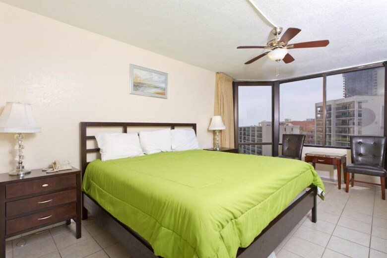 Saida Royale Condominium 9069