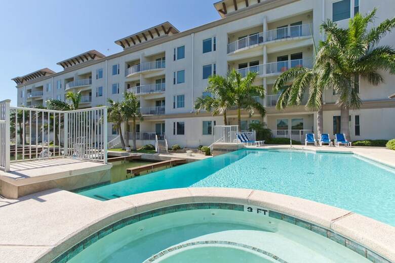 Las Marinas Condominium 301with Boat Slip