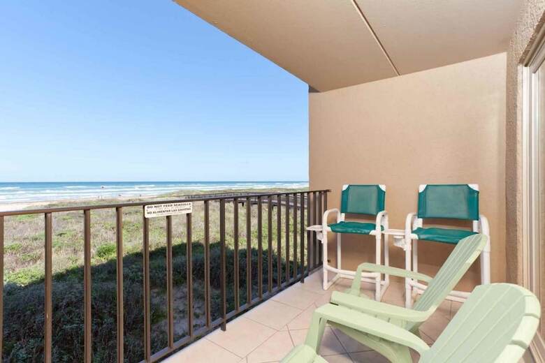 Seagull Condominium 202