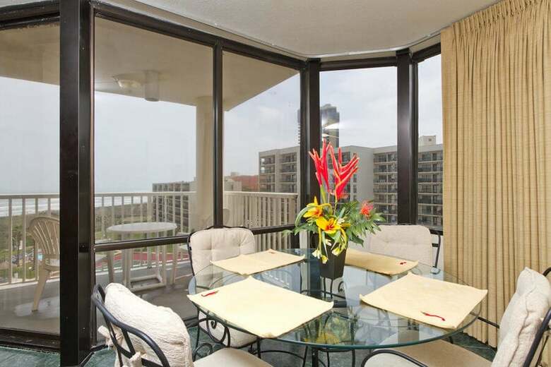 Saida Royale Condominium 9068-69