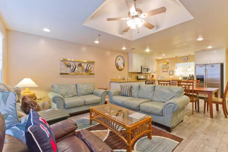 Inverness Condominium Penthouse 1102