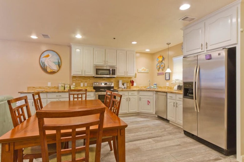 Inverness Condominium Penthouse 1102
