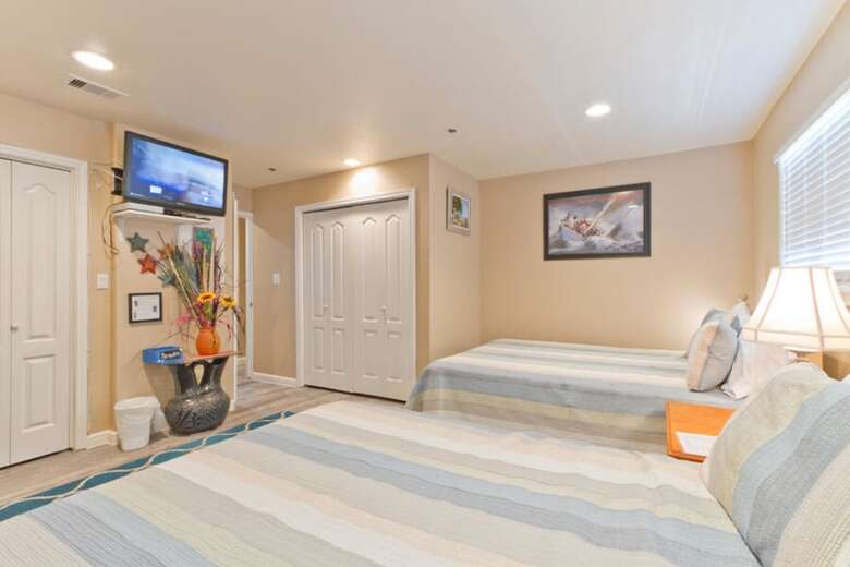 Inverness Condominium Penthouse 1102