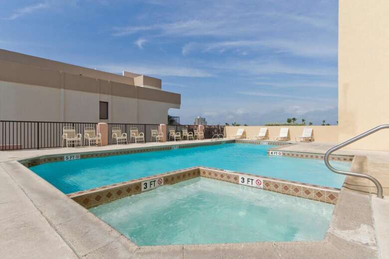 Inverness Condominium Penthouse 1102