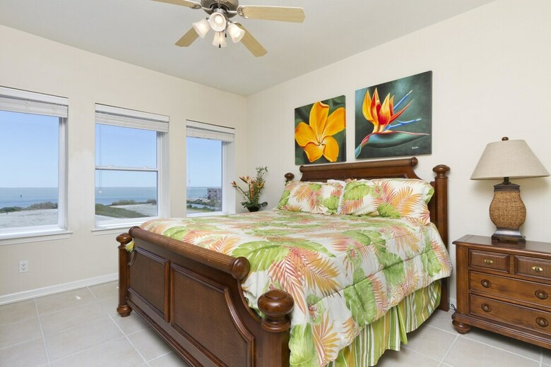 Tortuga Townhouse 100-7 Access To Boat Slip